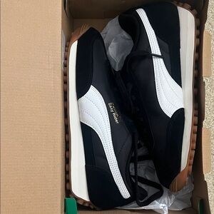 Puma Easy Rider Black and White Sneakers